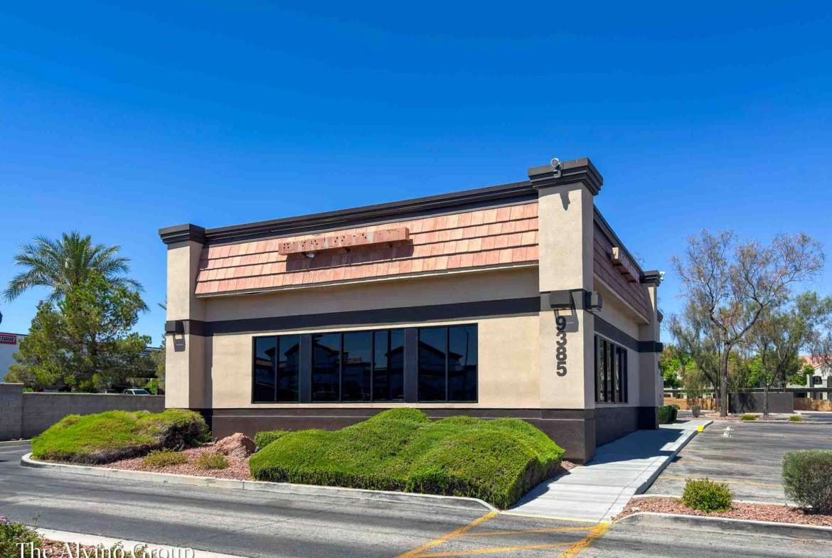 QSR with Drive-Thru