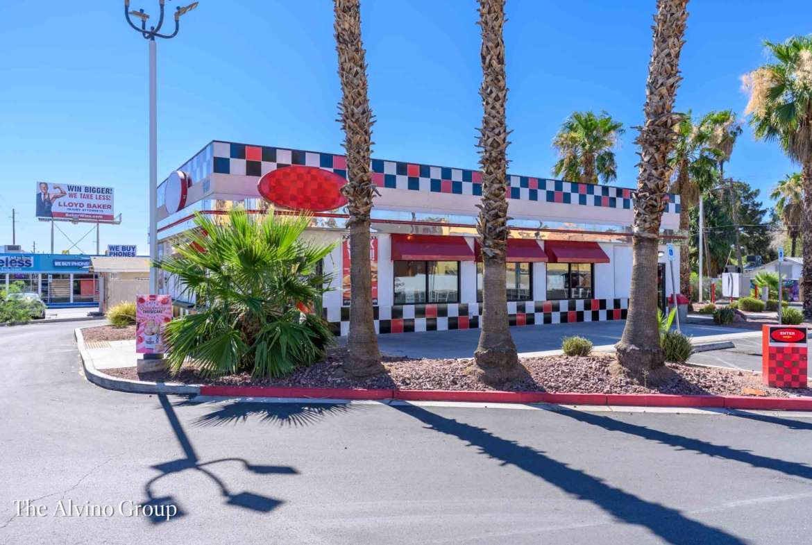 QSR with Drive-Thru